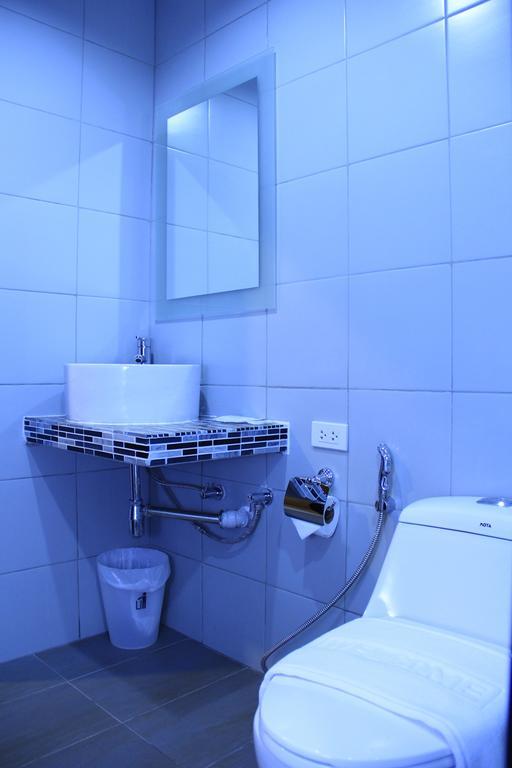Shooters Guesthouse Pattaya Room photo